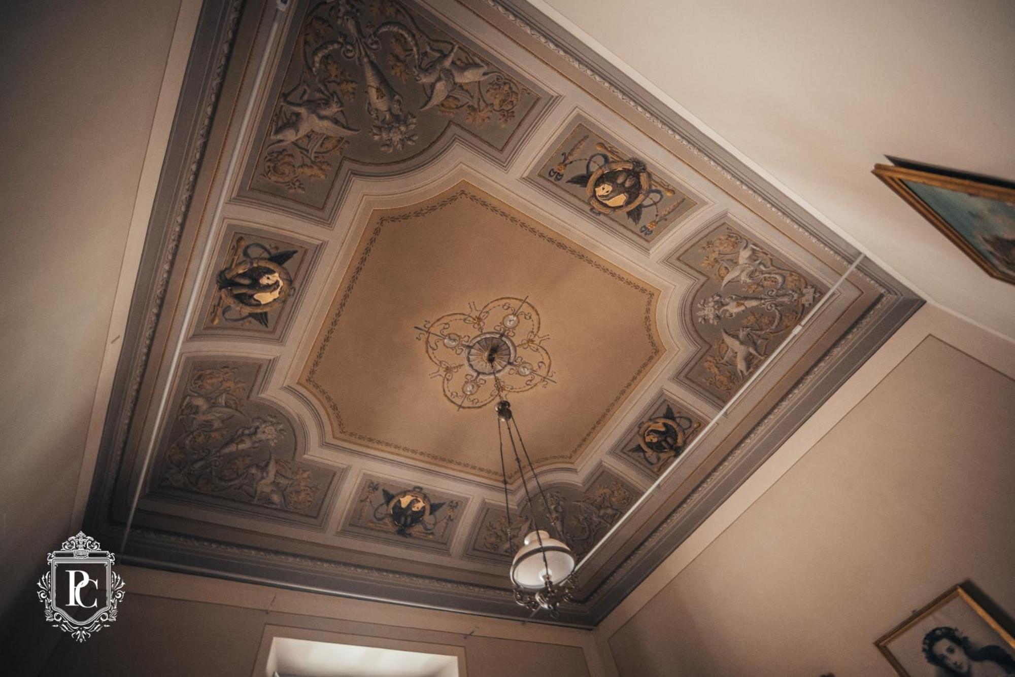 Отель Palazzo Capparucci - Dimora Storica Фермо Экстерьер фото
